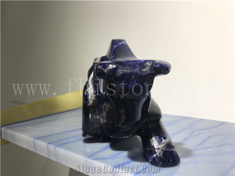 Animal Cattle Bull Ox Cow Statue Figurine Business Gift