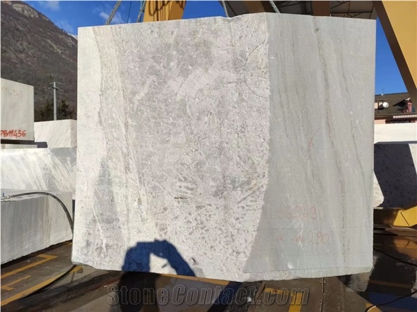 Palissandro Classico Marble Blocks