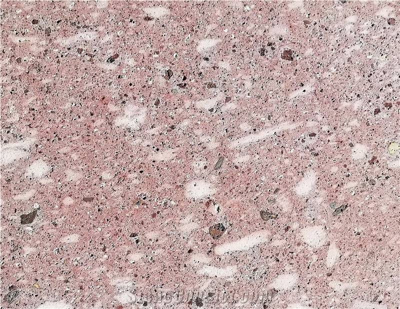 Pietra Trachite Rosa Quarry