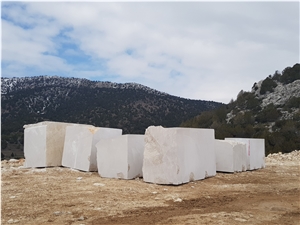 Royal Beige Marble Blocks