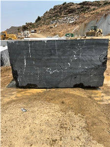 Noir Khenifra MOROCCAN BLACK BLOCKS