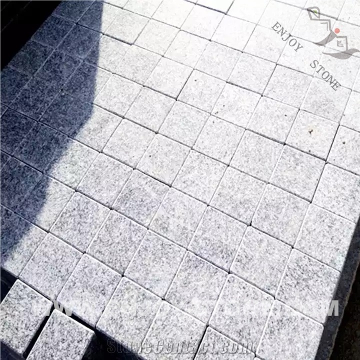 G603 Grey White Granite Cube Cobblestone For Paving Flamed