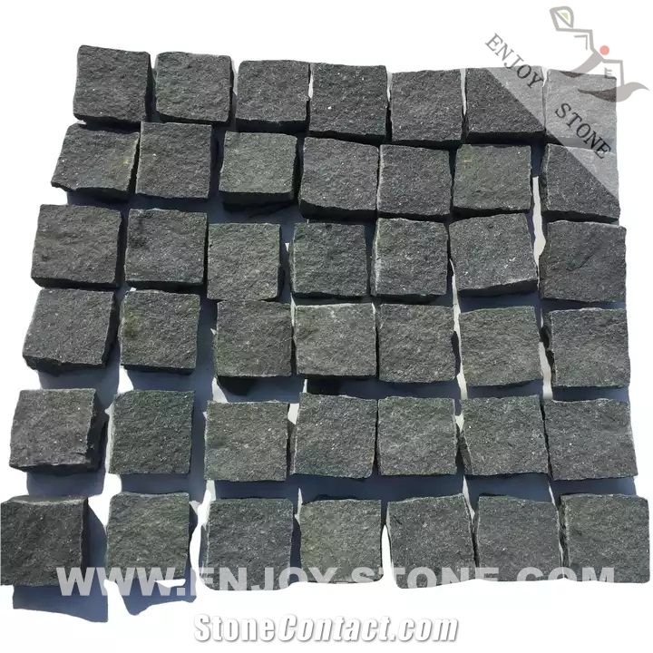 G612 Dark Green Granite Natural Split Cube Paving Stone