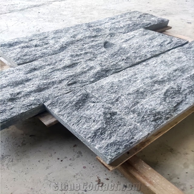 Nero Santiago Granite Split Face Stone, Mushroom Wall Tiles