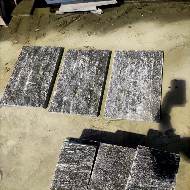 Nero Santiago Granite Split Face Stone, Mushroom Wall Tiles