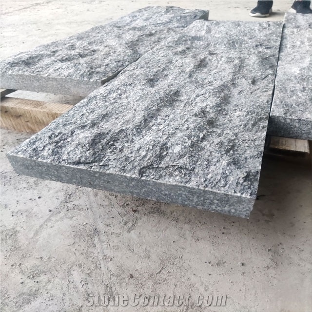 Nero Santiago Granite Split Face Stone, Mushroom Wall Tiles