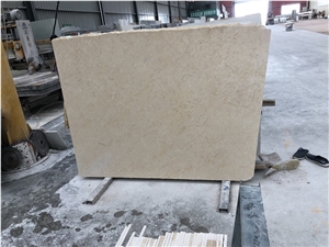 Halila Beige Limestone Slabs