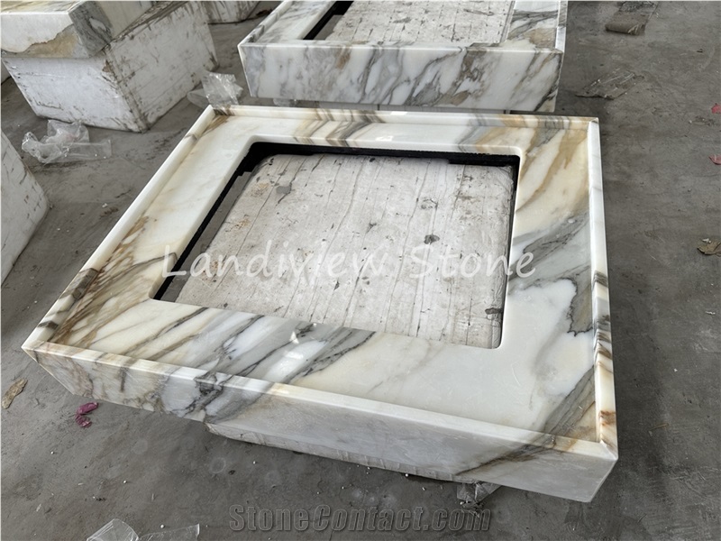 Calacatta White Marble With Gold Veins Bath Countertop