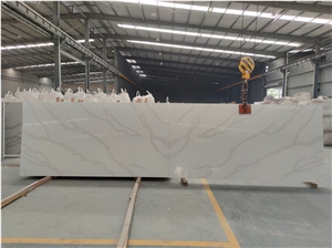 White Calacatta Engineer Quartz Artificial Stone