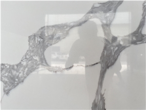 High Quality Calacatta White Quartz Slab