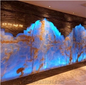 Blue Onyx With Blue Background And White And Yellow Veins