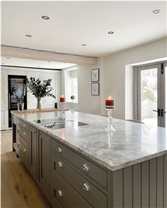 Prefab Calacatta Quartz Countertops