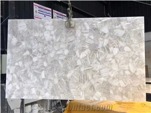 White Quartz Semiprecious Stone Slabs-China