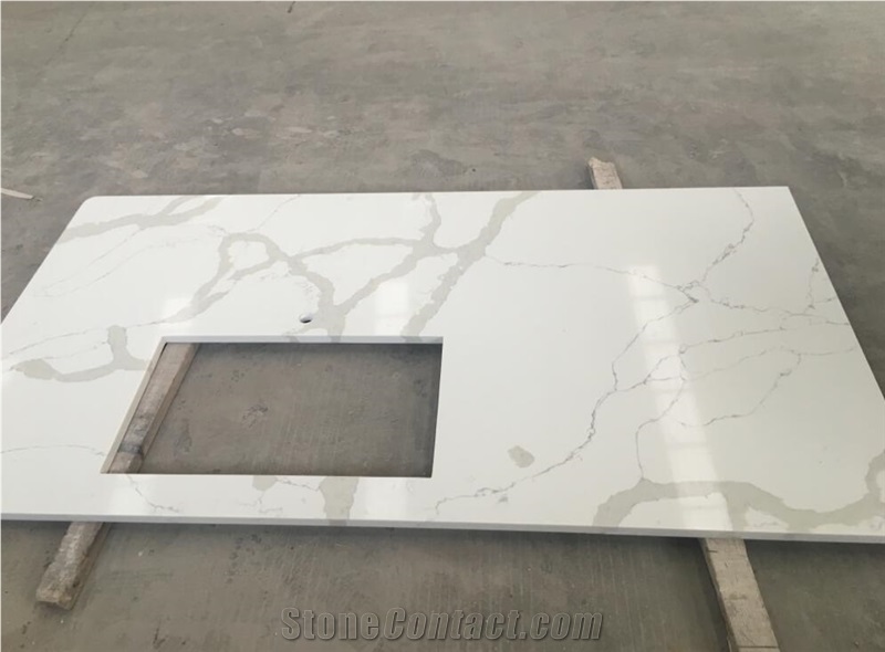 Popular Calacatta White Quartz Kitchen Peninsula Countertop