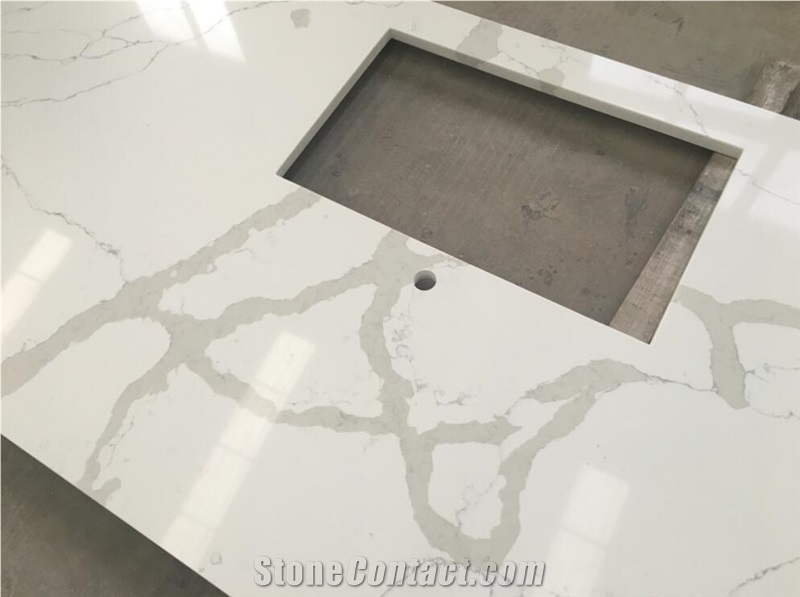 Popular Calacatta White Quartz Kitchen Peninsula Countertop