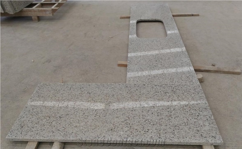 China Cheap Bala White Granite Stone L Shape Countertops