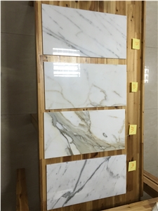 Calacatta Gold Quartz, Slabs