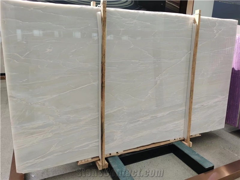Kari Ice Onyx Slab