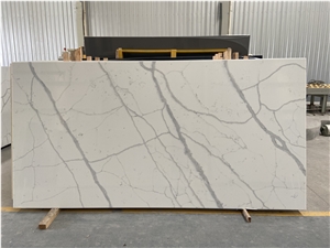 Bianco Venato Quartz Slab