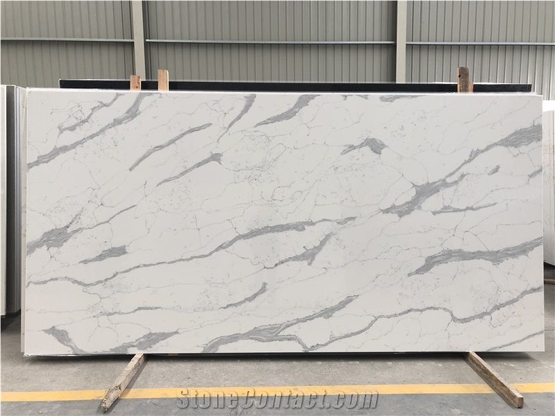 Calacatta Pearl Quartz Slab
