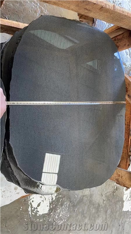 Hainan Black Basalt Organic Stepper Landscap Round Paver