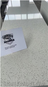 Cuarzo Black Quartz Kitchen Countertops