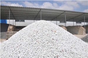 Snow White Pebble Stone DL-001 Tumbled Stone
