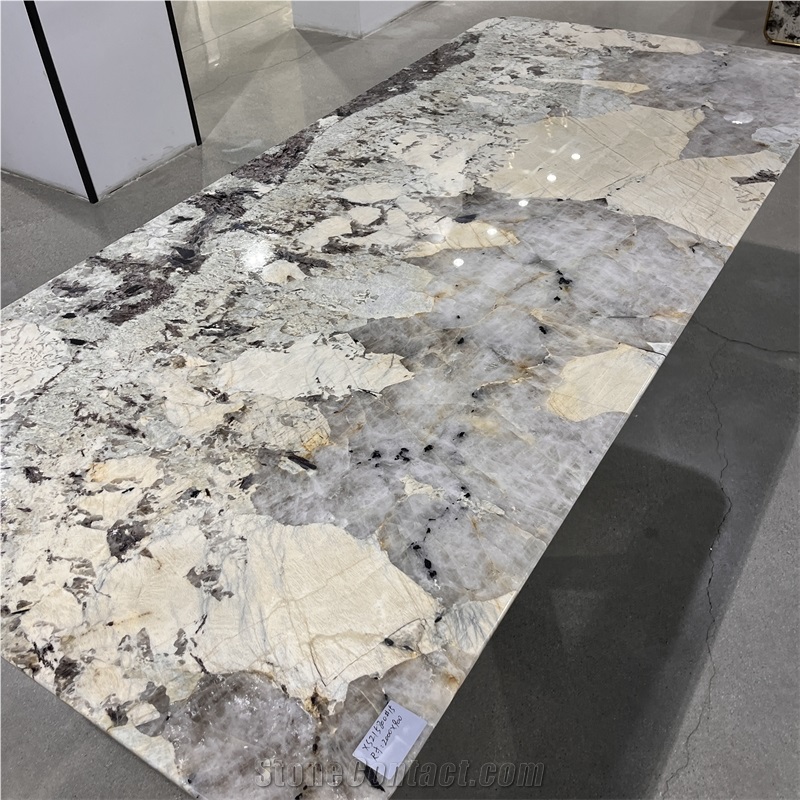 Brazil New Design Patagonia Quartzite Dining Table