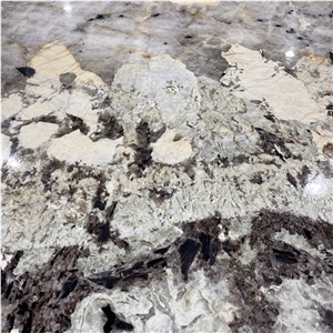 Brazil New Design Patagonia Quartzite Dining Table