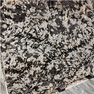 Luxury Good Quality Snow Mountain Granite Slabs For Wall