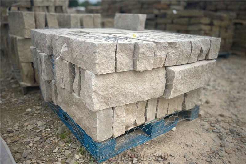 Lueders Buff Limestone, Texas Limestone Chopped Stacked
