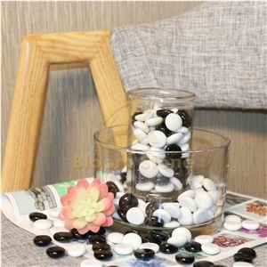 17-19Mm Flat Marble Vase Filler White And Black Mix