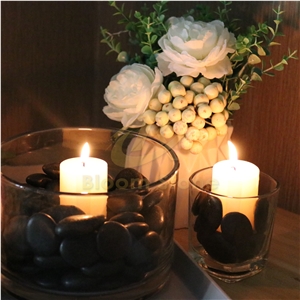A Grade Polished Black Pebble Stone For Landscaping