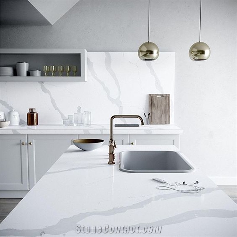 Calacatta Gold Quartz Kitchen Countertop