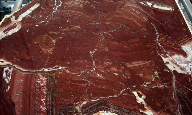 Onice Rosso Vulcano-Rojo Vulkano Onyx Slabs
