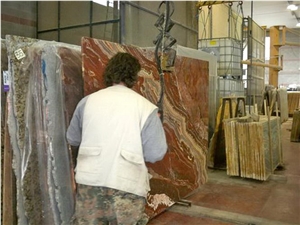 Onyx Fantastico Slabs