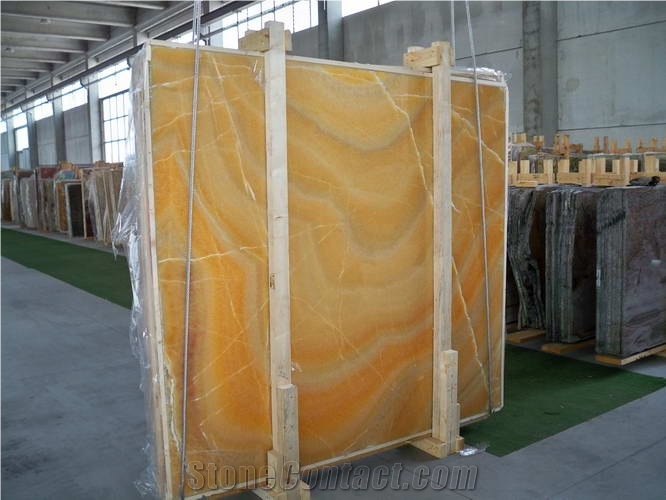 Arco Iris Onyx Quarry
