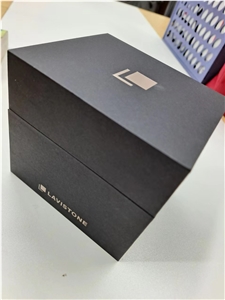 Small Display Box