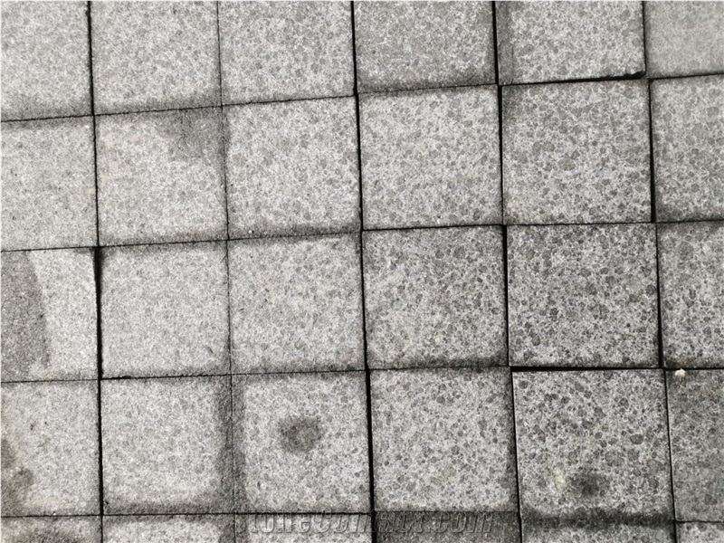 Black Flamed Cubic Landscaping Walkway Cube Stone