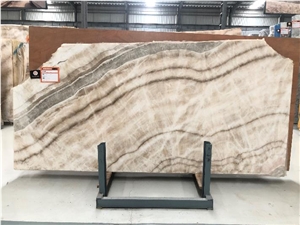 Cheap White Wooden Onyx Slabs Bathroom Tile Thickness 18Mm