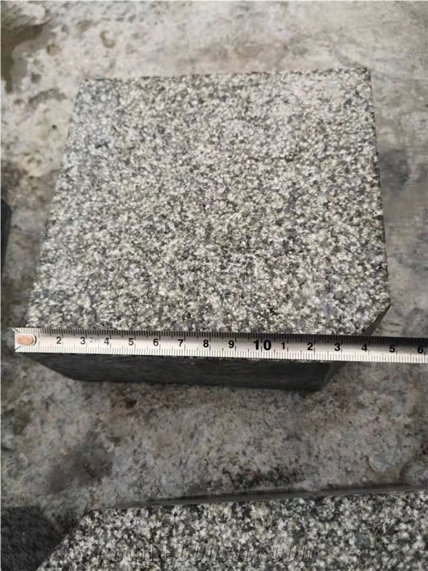 Chengde Green Bush Hammered Cobbestone Paving Set