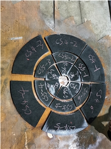 China Bluestone Hainan Black Circle Paving For Outdoor