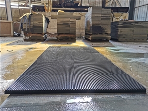 China Bluestone Pool Paver With Broken Axe Finish