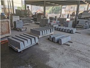 G654 Drop Kerb Grey Urban Kerbstone Side Stone