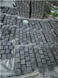 G684 Black Granite Cobble Cube Stones With Mesh