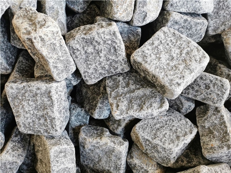 G684 Black Granite Cobble Setts Tumbling Cobblestone Pavers