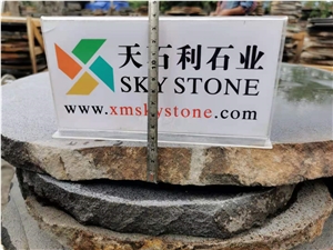 Hainan Black Basalt Boulder Garden Stepping Pavement
