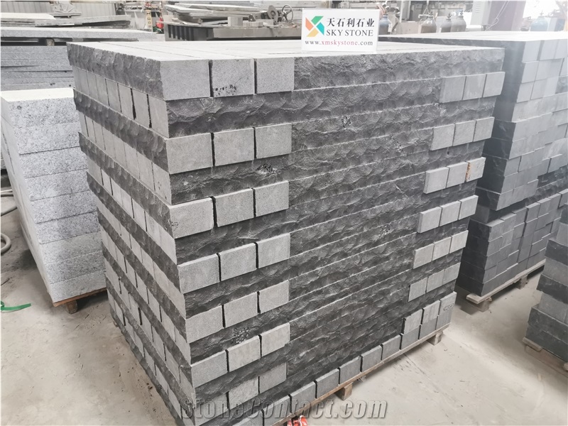Hainan Black Basalt Split Face Mushroom Stone Exterior Wall