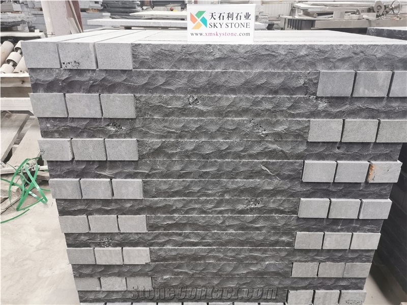 Hainan Black Basalt Split Face Mushroom Stone Exterior Wall