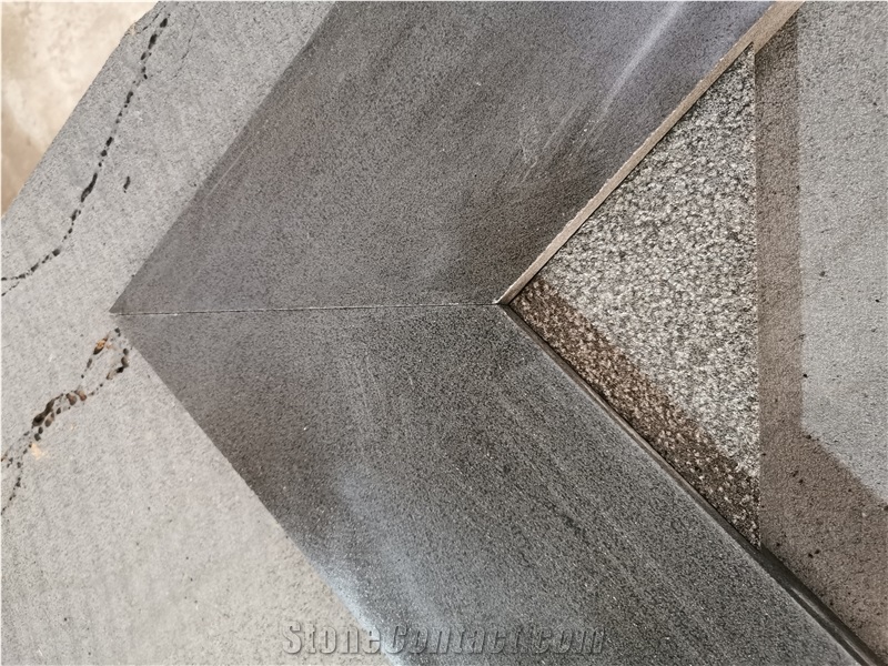 Hainan Black Basalt Tree Wall Copping- Tree Surround Wall Parapets Edge 45 Degree Cut